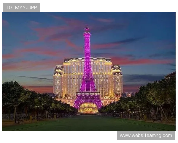 澳门巴黎人埃菲尔铁塔附近的必访景点推荐，丰富你的巴黎氛围体验之旅